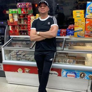 Meet your Posher, Richard